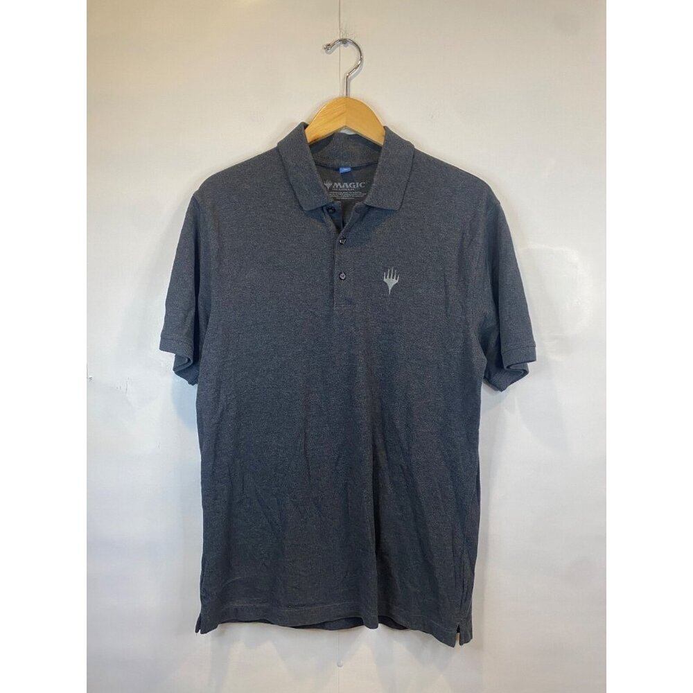 Magic: The Gathering MTG Gray Short Sleeve Polo Shirt Planeswalker Logo Medium